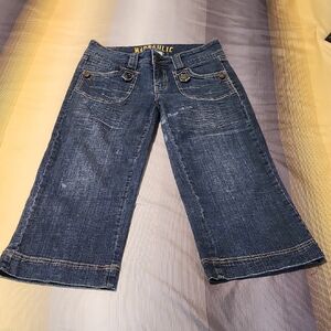 Hydraulic Dark Blue Capri Jeans